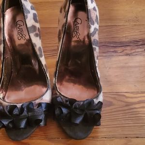 Carlos Santana peep open toe heels. Animal print. 7.5